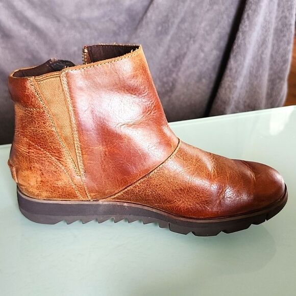 Sorel Harlow Leather Boots - Picture 9 of 9